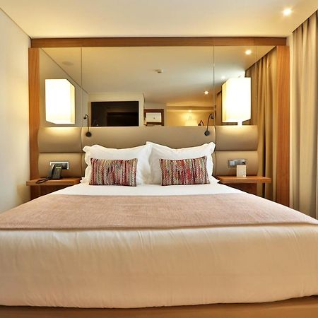 TURIM Iberia Hotel Lisbon Bagian luar foto