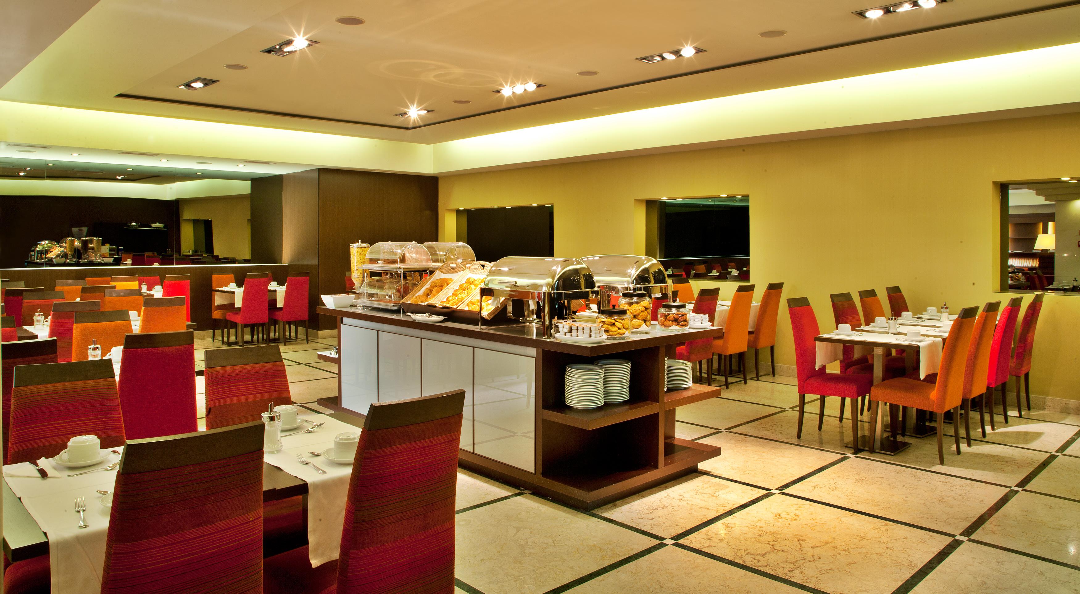 TURIM Iberia Hotel Lisbon Bagian luar foto