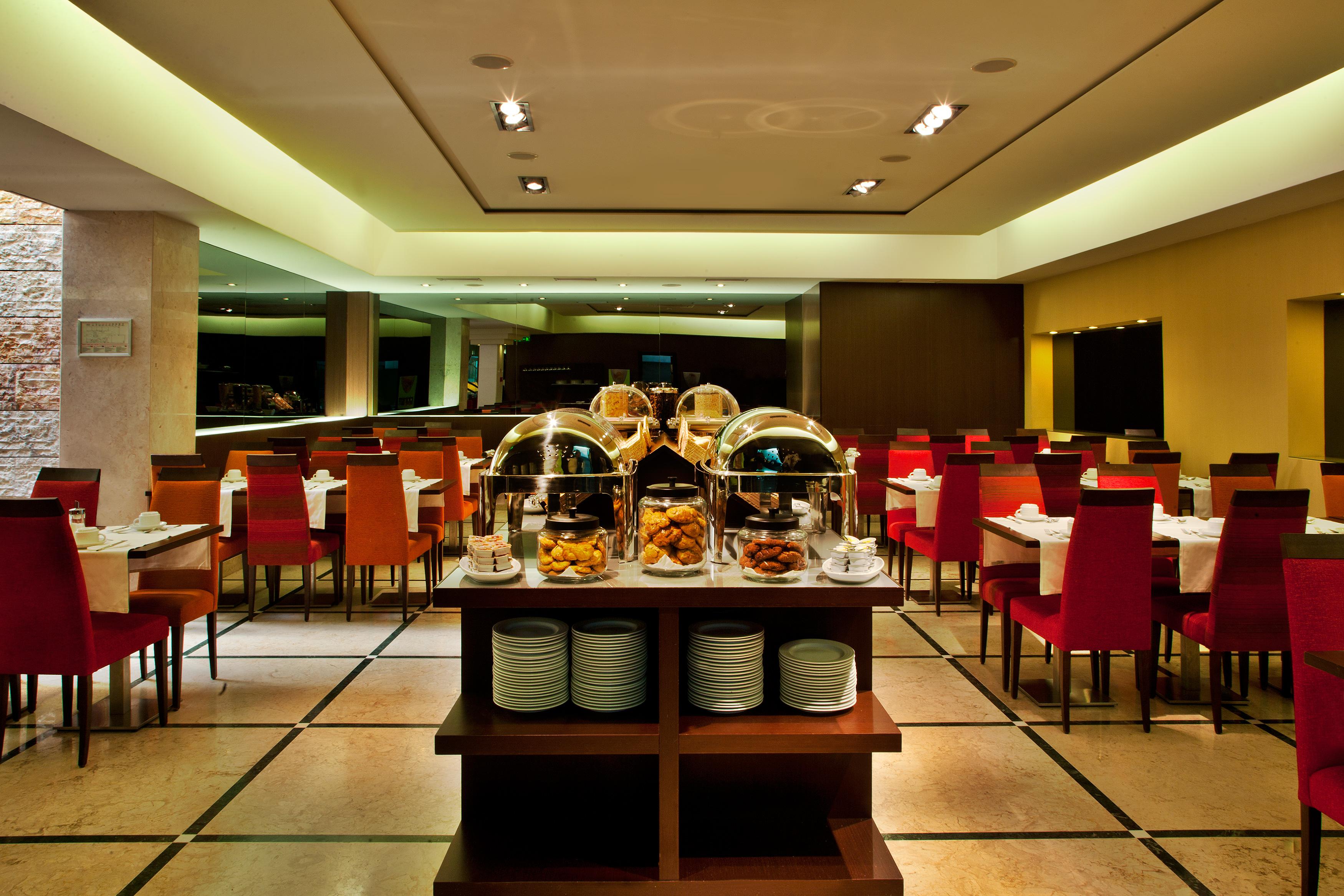 TURIM Iberia Hotel Lisbon Bagian luar foto