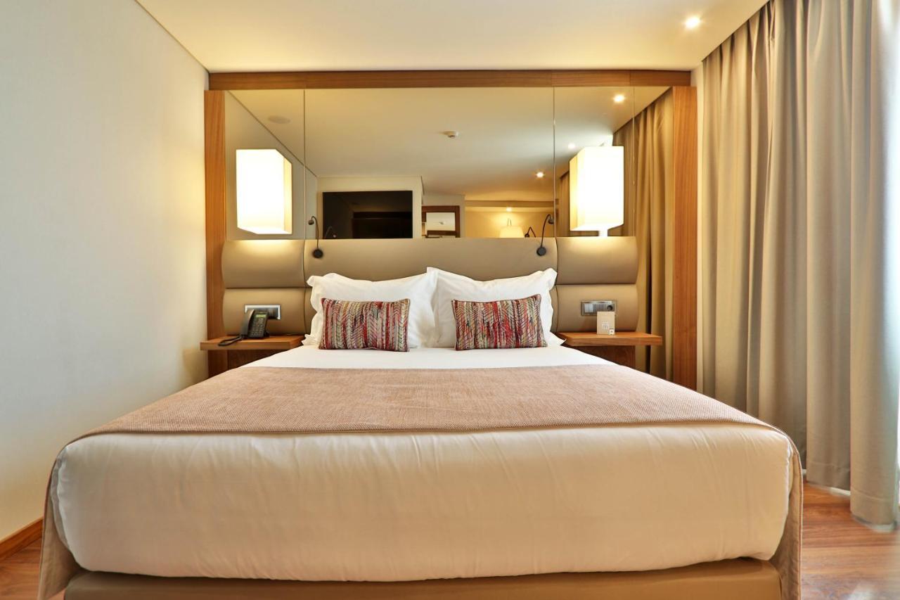 TURIM Iberia Hotel Lisbon Bagian luar foto