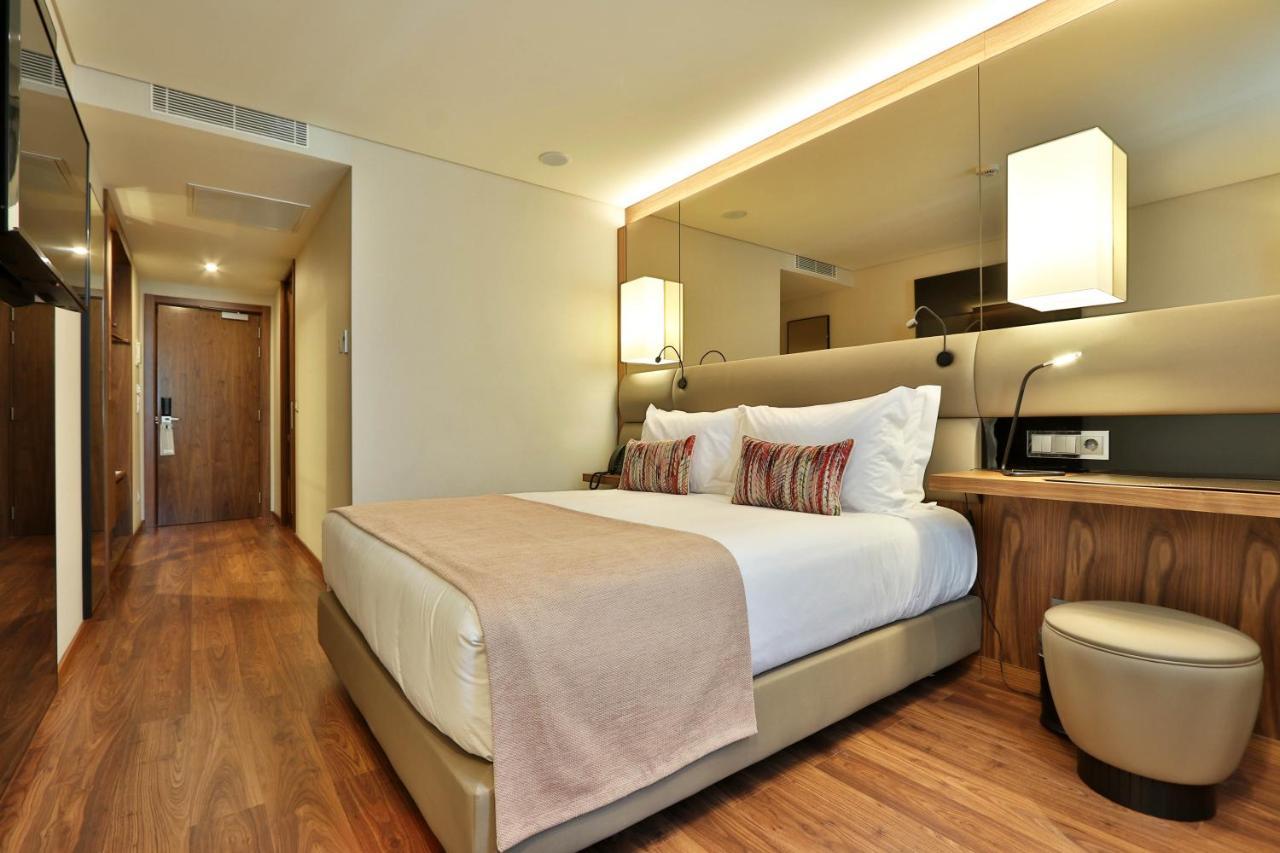 TURIM Iberia Hotel Lisbon Bagian luar foto