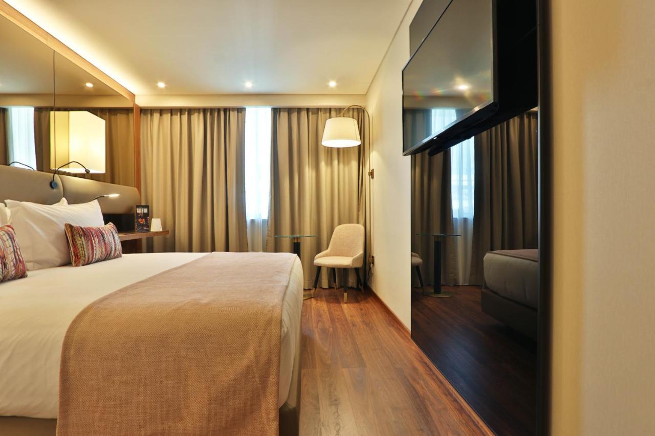 TURIM Iberia Hotel Lisbon Bagian luar foto