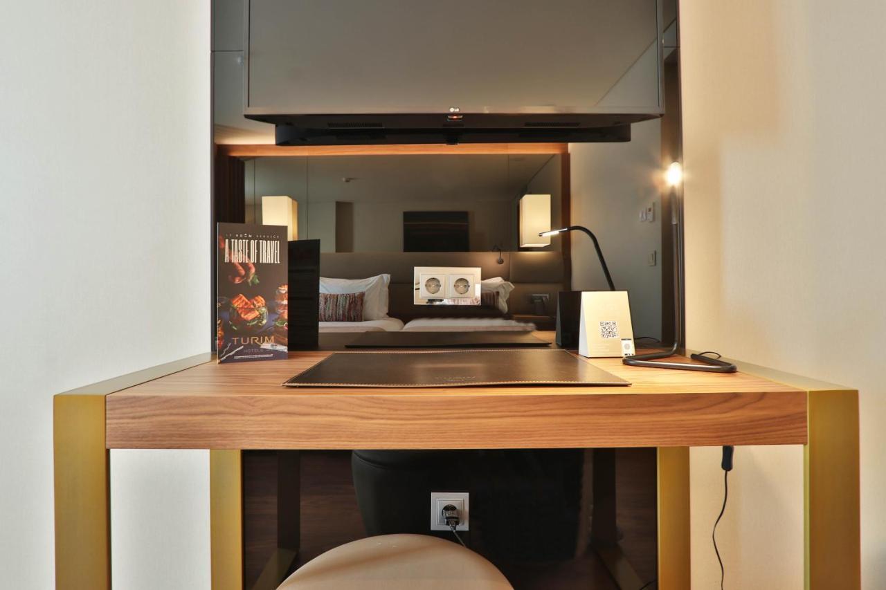 TURIM Iberia Hotel Lisbon Bagian luar foto