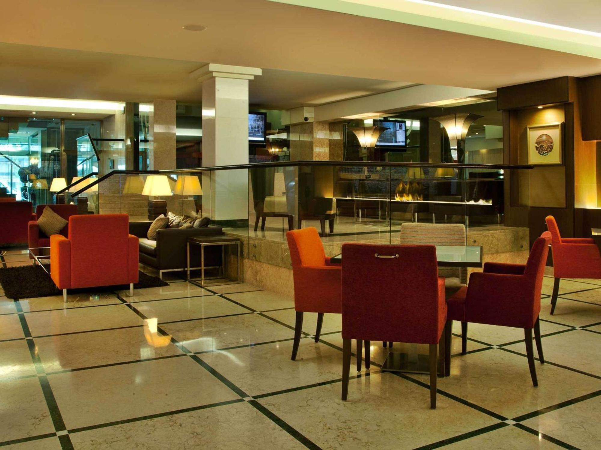 TURIM Iberia Hotel Lisbon Restoran foto